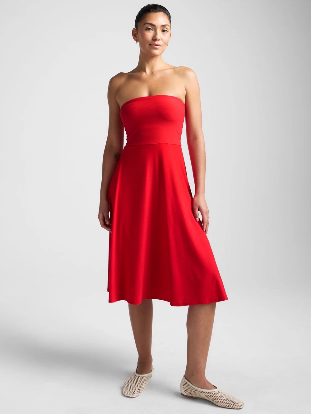 Beyond Yoga Featherweight Strapless Dress in Candy Apple Red, M